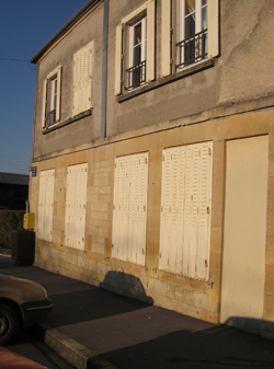 Façade salle de Condé